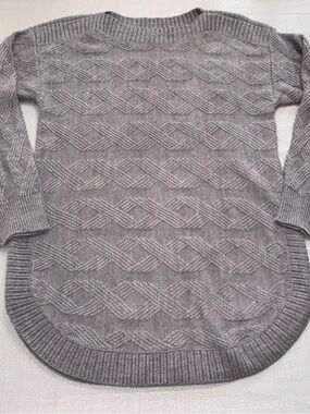 Lee Women's Gray Cable Knit Scoop Neck Sweater
